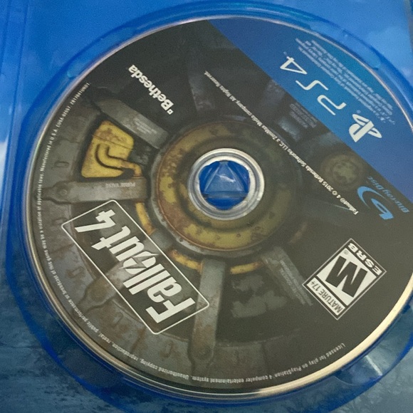 Fallout 4 game PlayStation 4 - Picture 3 of 4